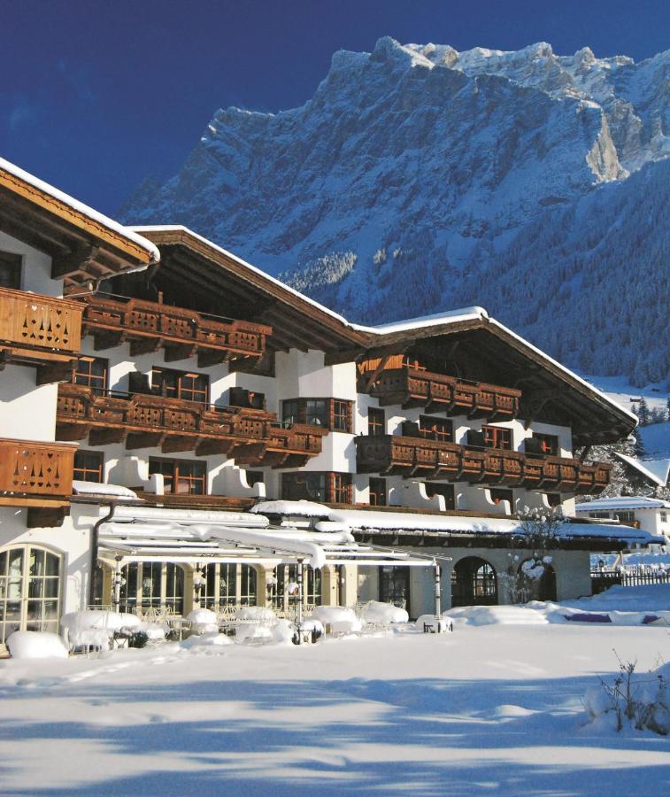 Hotel Tirolerhof - Familotel Zugspitze Ehrwald Exteriér fotografie