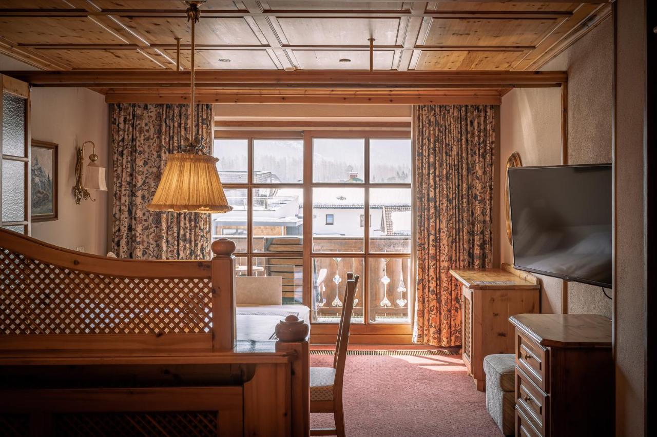 Hotel Tirolerhof - Familotel Zugspitze Ehrwald Exteriér fotografie